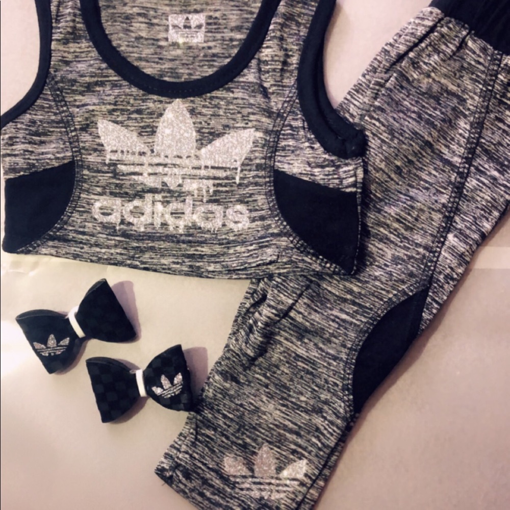 Toddler tracksuit W/matching hair bows